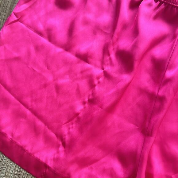 NWT Victoria's Secret Double Layer Chiffon Shorts - Picture 2 of 5